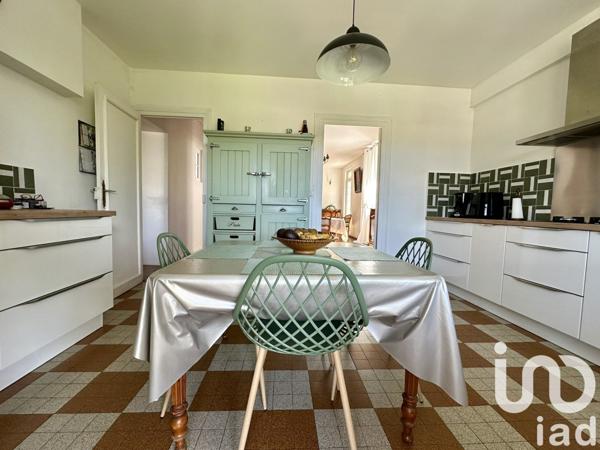 Maison à vendre 8 pièces 180 m² Saint-Sulpice-de-Royan