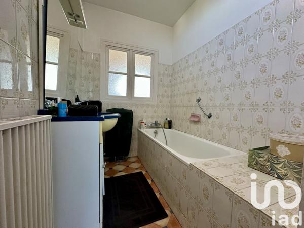 Maison à vendre 8 pièces 180 m² Saint-Sulpice-de-Royan