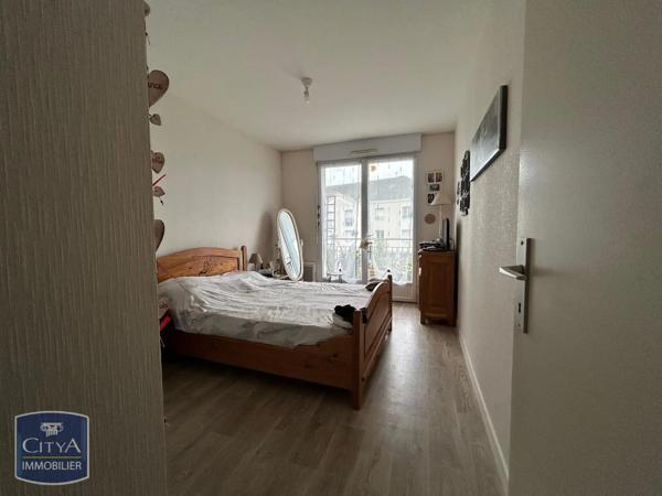 Appartement à louer 3 pièces 67.77m² Angers (49000)