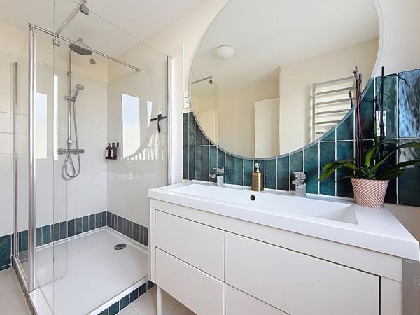 À vendre - Bel appartement T4 rénové à Saint-Avertin
