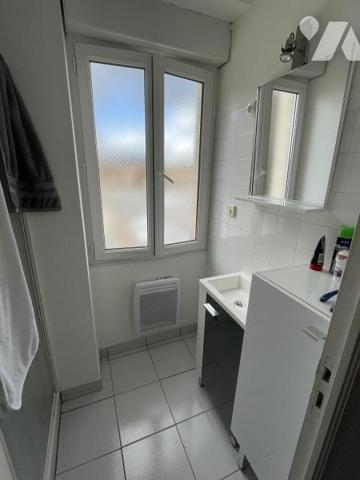 EXCLUSIVITÉ : Maison de bourg divisée en 2 logements distincts de COURGAINS