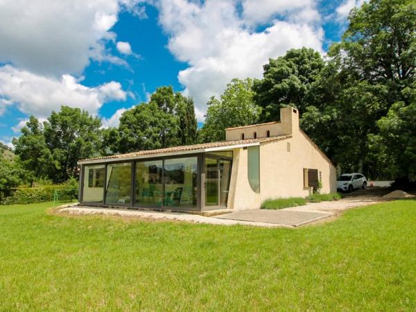Vente / Maison de plain-pied à Montbrun-les-Bains (26570)
