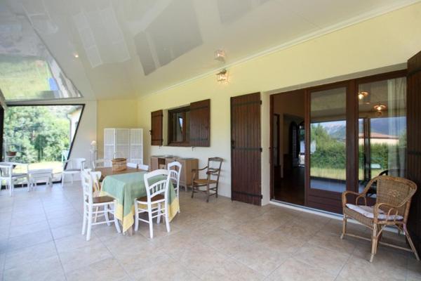 Vente / Maison de plain-pied à Montbrun-les-Bains (26570)