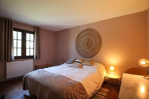Vente / Maison de plain-pied à Montbrun-les-Bains (26570)