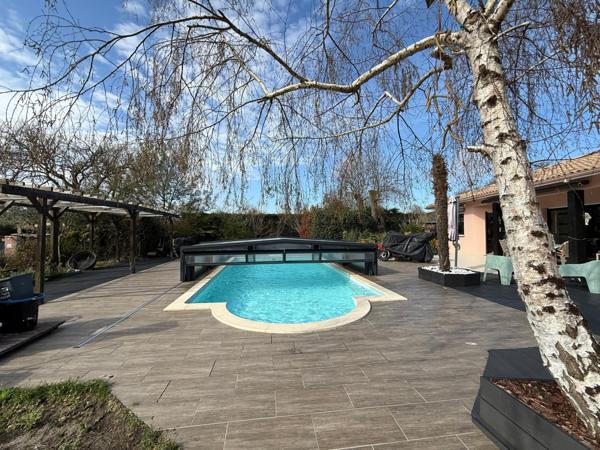 Maison 190 m2 avec annexe et 2370 m2 de terrain