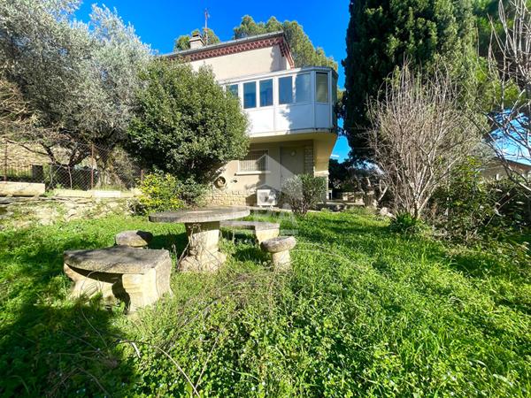 Beaumes-de-Venise ? Maison avec deux habitations indépendantes, vue Ventoux