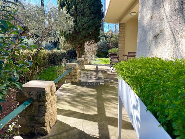 Beaumes-de-Venise ? Maison avec deux habitations indépendantes, vue Ventoux