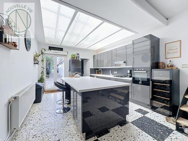Maison 4 pièce(s) 3 chambre(s) 92 m²