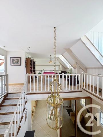 Maison à vendre  8 pièces - 209 m 2   ST FARGEAU PONTHIERRY  - 77