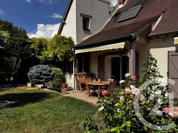 Maison à vendre  8 pièces - 209 m 2   ST FARGEAU PONTHIERRY  - 77