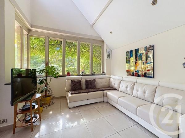 Maison à vendre  8 pièces - 209 m 2   ST FARGEAU PONTHIERRY  - 77