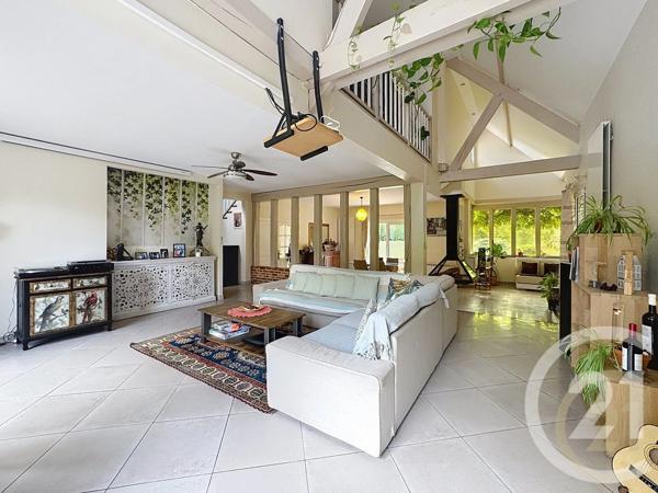 Maison à vendre  8 pièces - 209 m 2   ST FARGEAU PONTHIERRY  - 77
