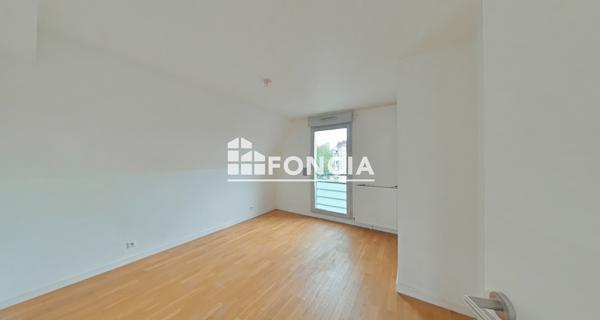 Location Appartement 4 pièces 81.4 m² - Montmorency 95160