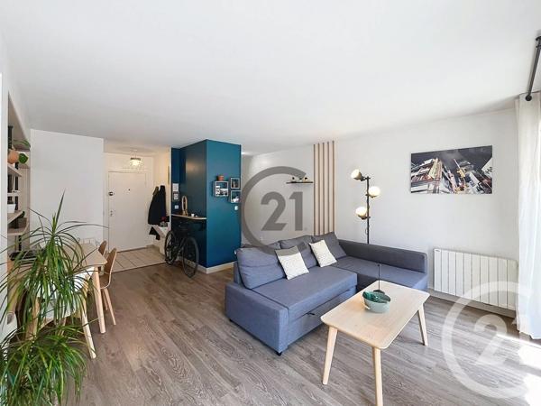 Appartement F2 à vendre  2 pièces - 50,21 m 2   BRIE COMTE ROBERT  - 77