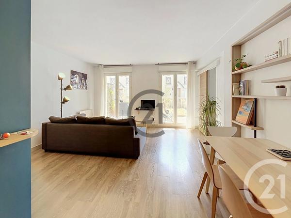 Appartement F2 à vendre  2 pièces - 50,21 m 2   BRIE COMTE ROBERT  - 77