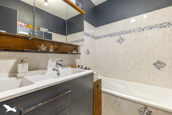 Maison 200 336 € Déols 5 p 177 m² DPE D