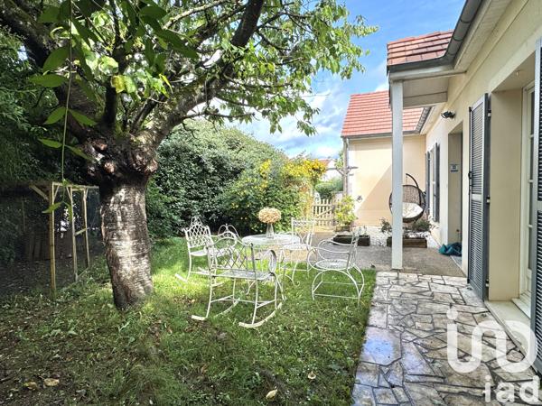 Maison à vendre 5 pièces 161 m² Bussy-Saint-Georges