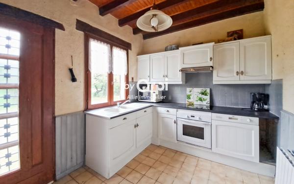 Maison à vendre    4 pièces •  Saint-Pierre-le-Bost