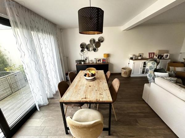 Maison à louer à Saint-Malo en Ille-et-Vilaine (35400), ref : 35084-L322   
Petit Paramé