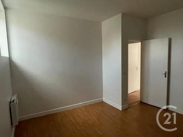 Maison à vendre  4 pièces - 110 m 2   SANCOINS  - 18