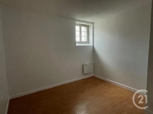 Maison à vendre  4 pièces - 110 m 2   SANCOINS  - 18