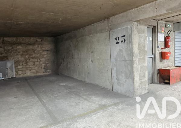 Parking à vendre 10 m² Paris 11