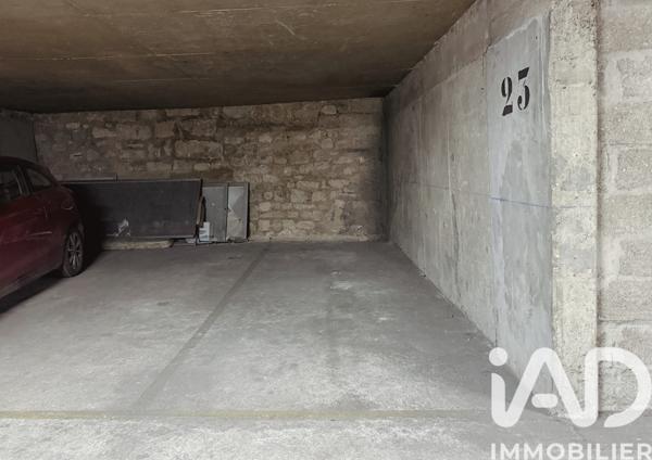 Parking à vendre 10 m² Paris 11