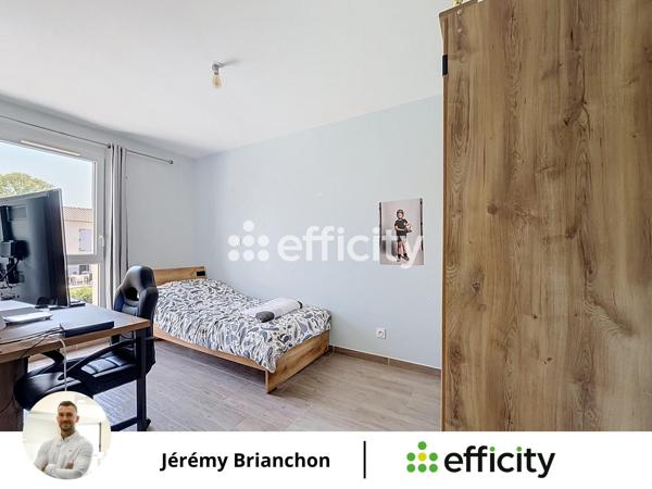 Maison
         4 pièces
        - 85 m² Exclusivité 370 000 € *