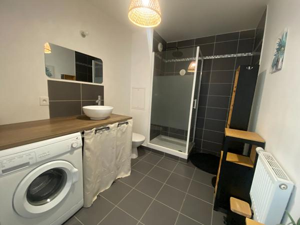 Appartement Combs La Ville 2 pièce(s) 47 m2