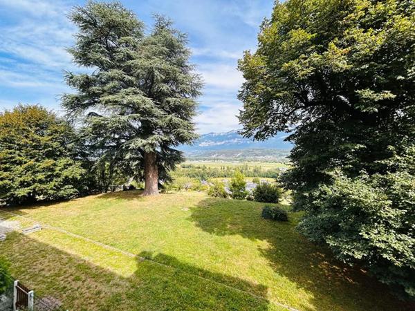 Appartement à vendre à Motte-Servolex (73290)
