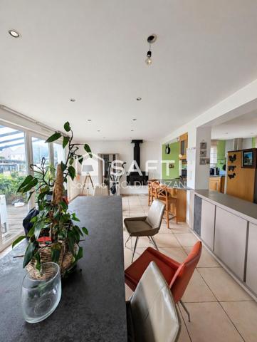 Maison Familiale -4 CHAMBRES -JARDIN CLOS