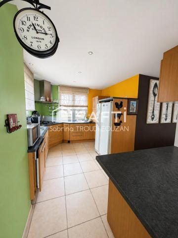 Maison Familiale -4 CHAMBRES -JARDIN CLOS