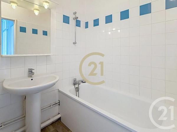 Appartement F3 à vendre  3 pièces - 55,67 m 2   VIRY CHATILLON  - 91