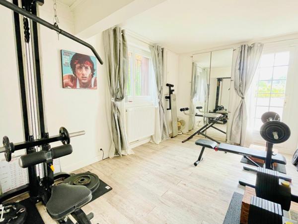 Maison à vendre    7 pièces •  Gardonne