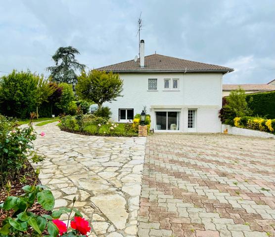 Maison à vendre    7 pièces •  Gardonne