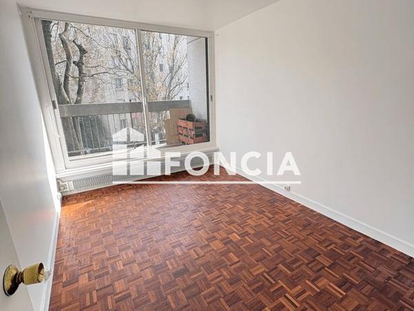 Location Appartement 3 pièces 59.65 m² - 34 RUE DAREAU Paris 75014