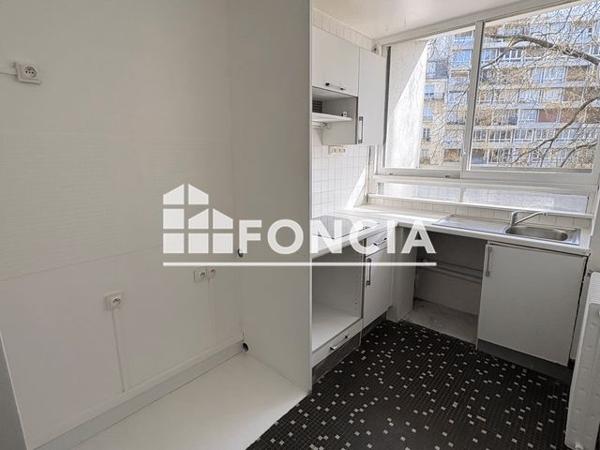 Location Appartement 3 pièces 59.65 m² - 34 RUE DAREAU Paris 75014