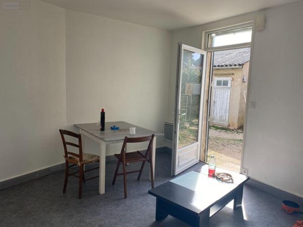 Immeuble de rapport à vendre à Mauriac dans le Cantal (15200), ref : 15060/1063