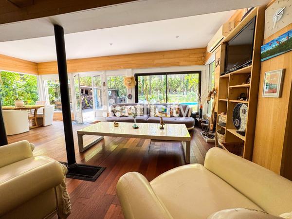 Maison 9 pièces - 182 m² Exclusivité efficity