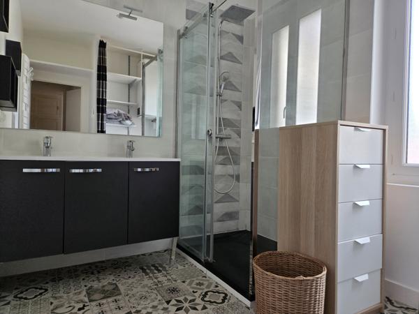 Appartement 3 pièce(s) 2 chambre(s) 85.07 m²