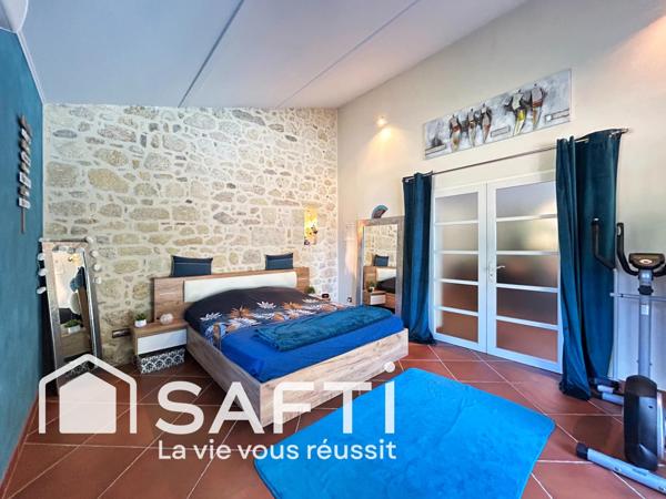 Maison de 223m² - 8 pièces - Piscine - Garage