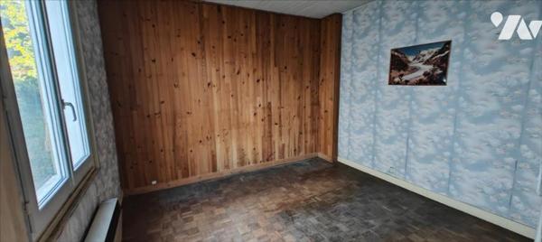 Besançon, secteur Trépillot, zone artisanale, maison de 129 m² sur 895 m²