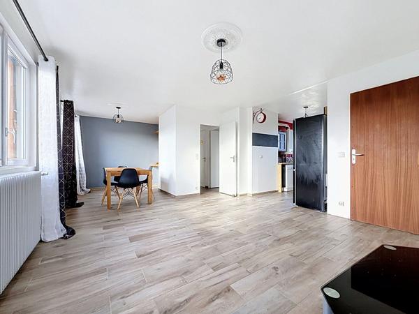 Appartement Dammarie Les Lys 3 pièce(s) 60.43 m2