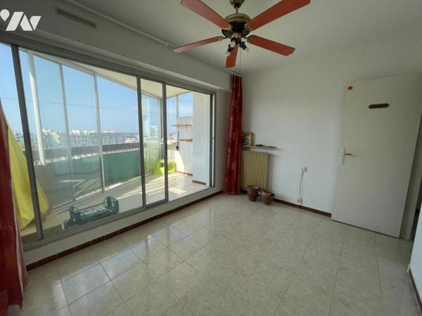 CARNON-PORT appartement T2 au dernier étage