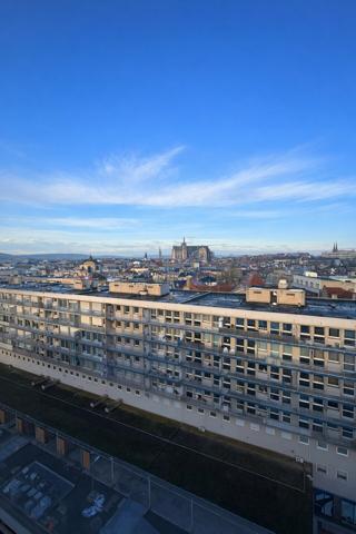 BUREAUX à LOUER de 142 m²