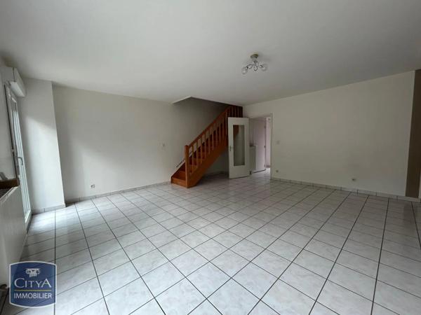 Maison à louer 5 pièces 106.4m² Dijon (21000)