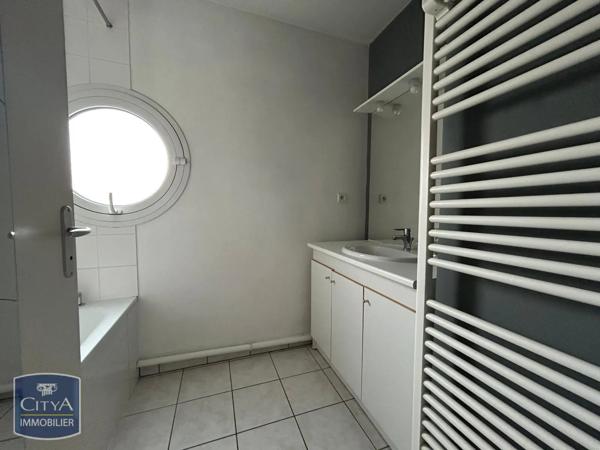 Maison à louer 5 pièces 106.4m² Dijon (21000)