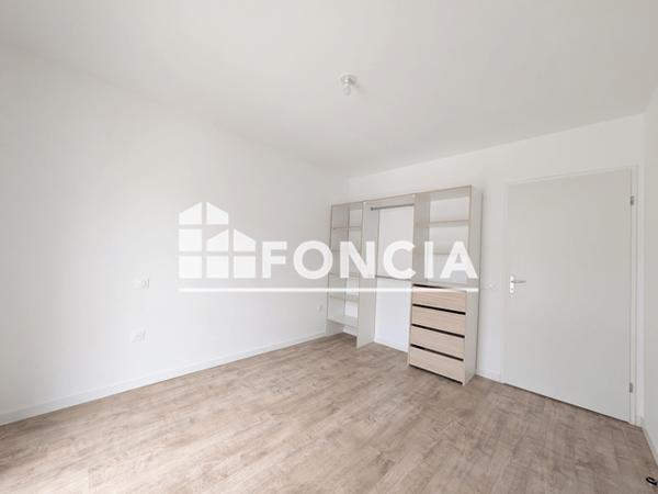 Location Appartement 2 pièces 44.09 m² - Mont Saint- Aignan 76130