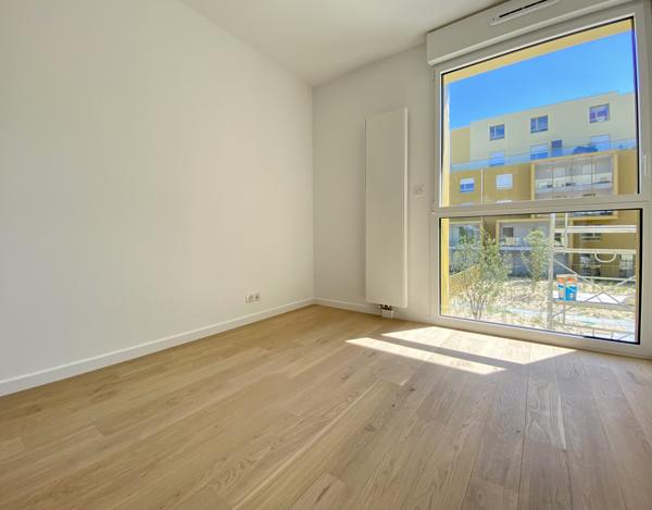 A LOUER APPARTEMENT T3 VANNES PORT
