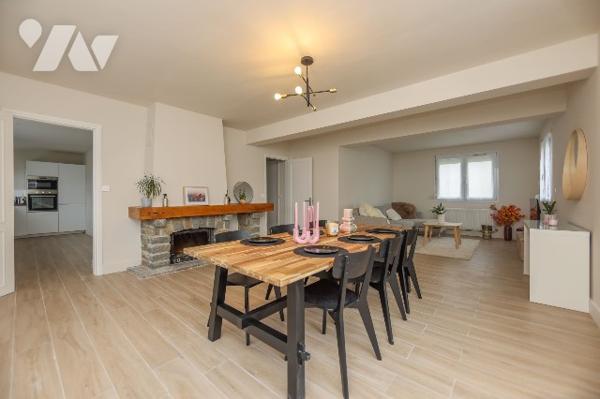 Villa rénovée de 211m² avec garage située dans le quartier QUENTOVIC proche plage et commerces